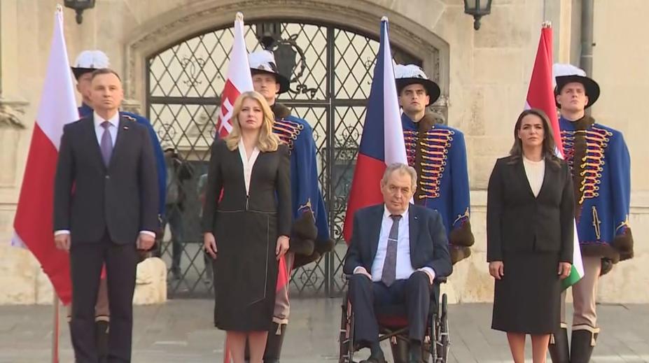 Miloš Zeman se v Bratislavě zúčastnil summitu prezidentů zemí V4