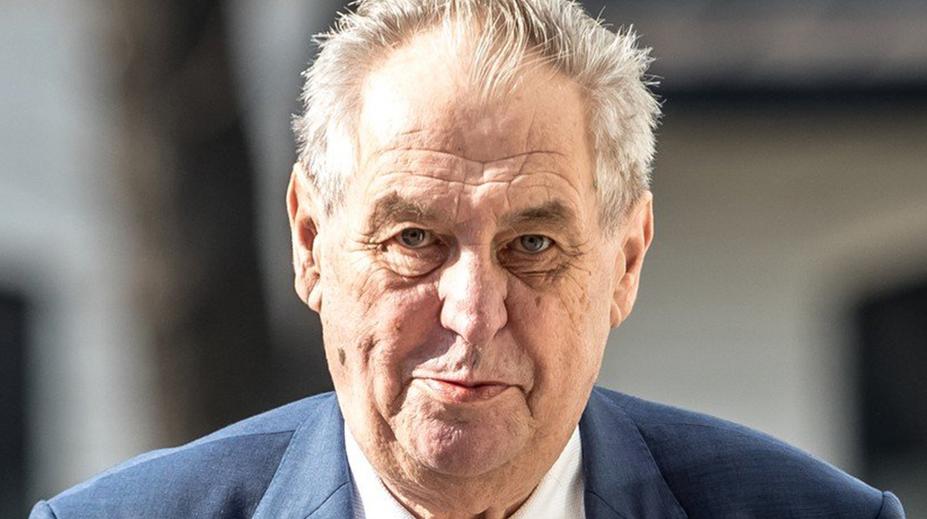 Prezident Zeman předal ocenění českým záchranářům