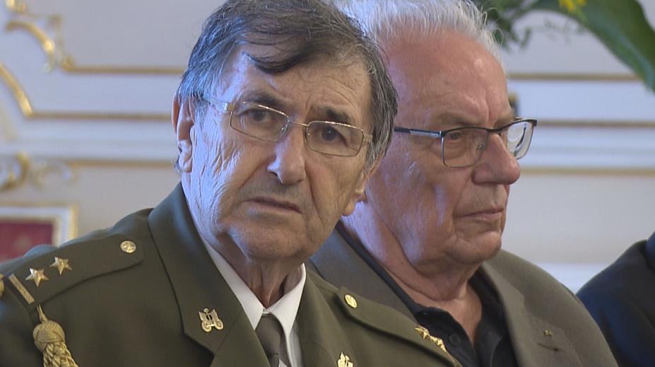 Zeman se setkal s bojovníky z druhé světové války. Vyjádřil jim respekt