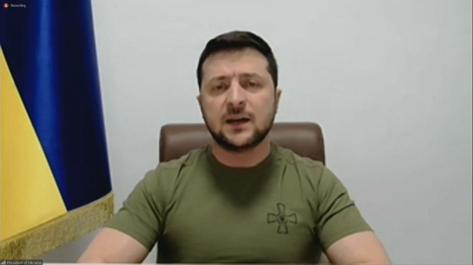 Zelenskyj přirovnal útok na Ukrajinu k Pearl Harboru či 11. září