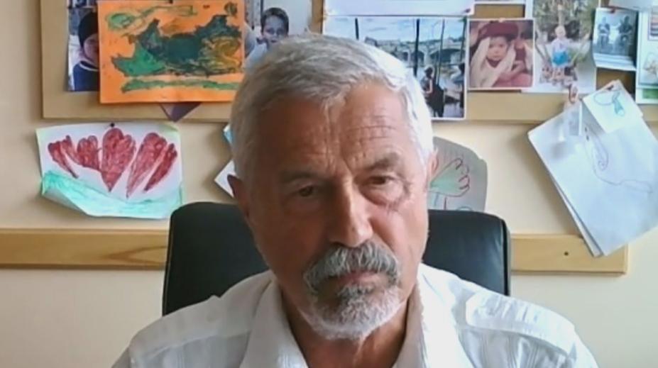Energetická krize ve školách: Chladnější chodby i dražší obědy