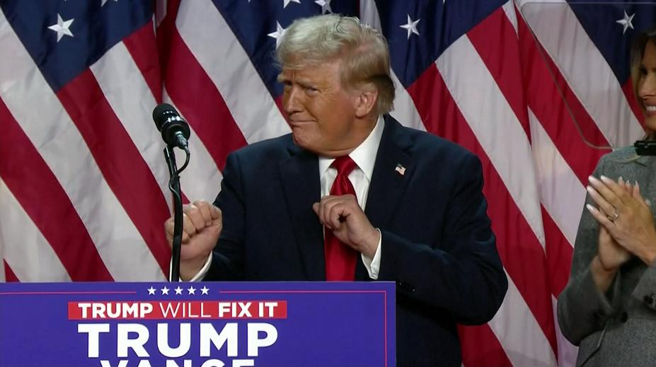 Vítězstvím ve volbách si Trump zachránil nejen kariéru, ale i svobodu, říká amerikanista