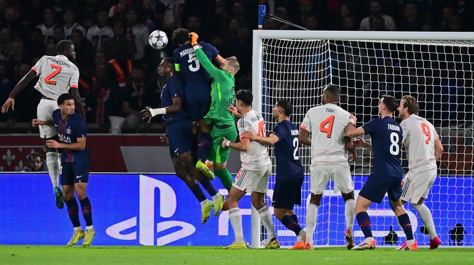 Liga mistrů –⁠⁠⁠⁠⁠⁠ sestřih: Paris Saint-Germain vs. Bayern Mnichov (4. 11. 2025)