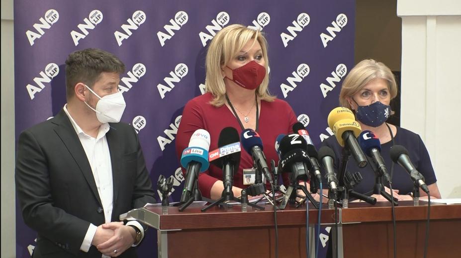 Tisková konference ANO před schůzí Poslanecké sněmovny