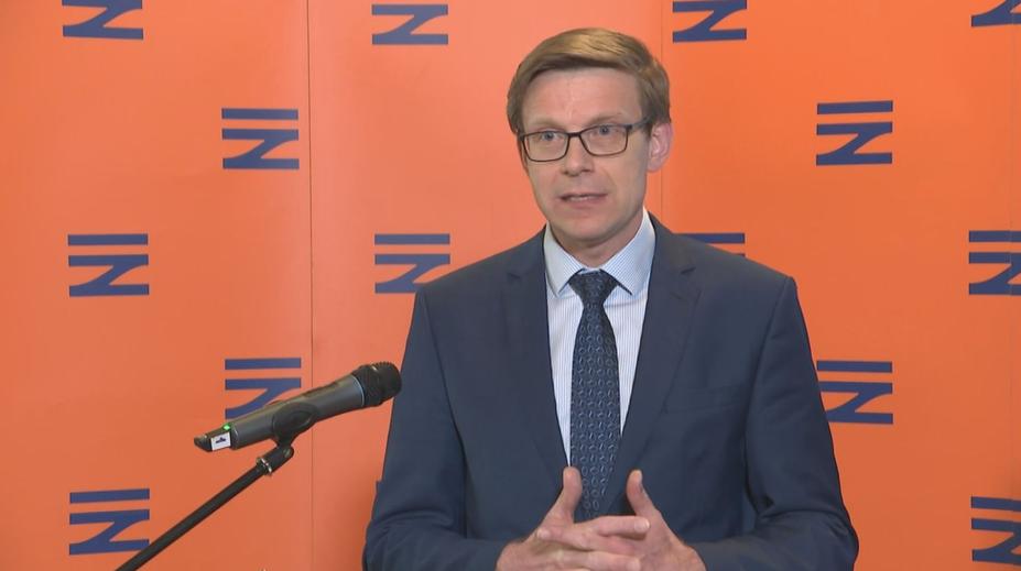 Novinky v železniční dopravě: Rekonstrukce pražských nádraží nebo efektivnější spojení s letištěm