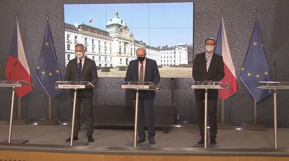 Tisková konference vlády po jednání o pracovní karanténě