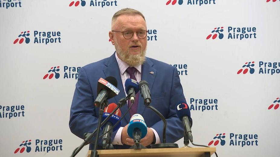 Pražské letiště se sešlo s odboráři. Zaměstnanci dostanou mimořádnou odměnu