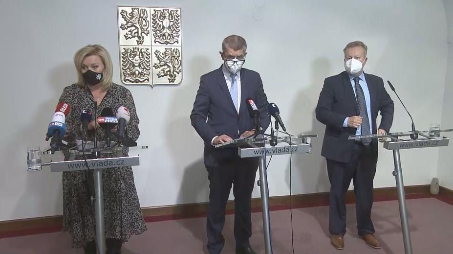 Tisková konference vlády