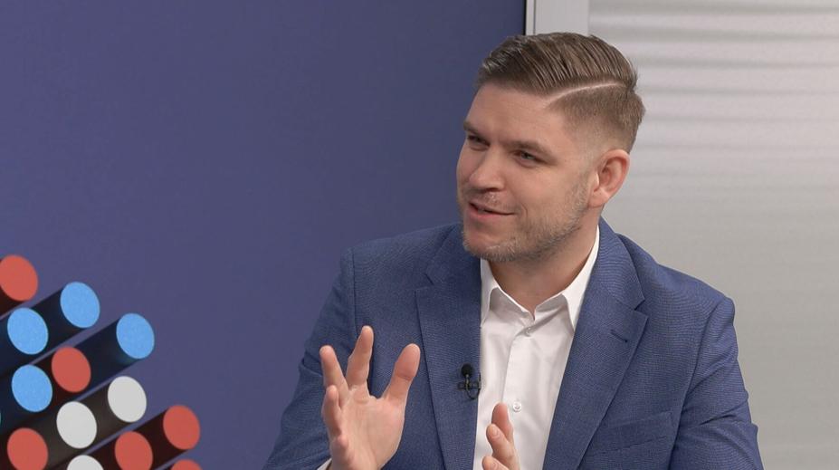 Kreativci, kteří umí s AI, vezmou práci těm, kteří s ní neumí, říká marketér