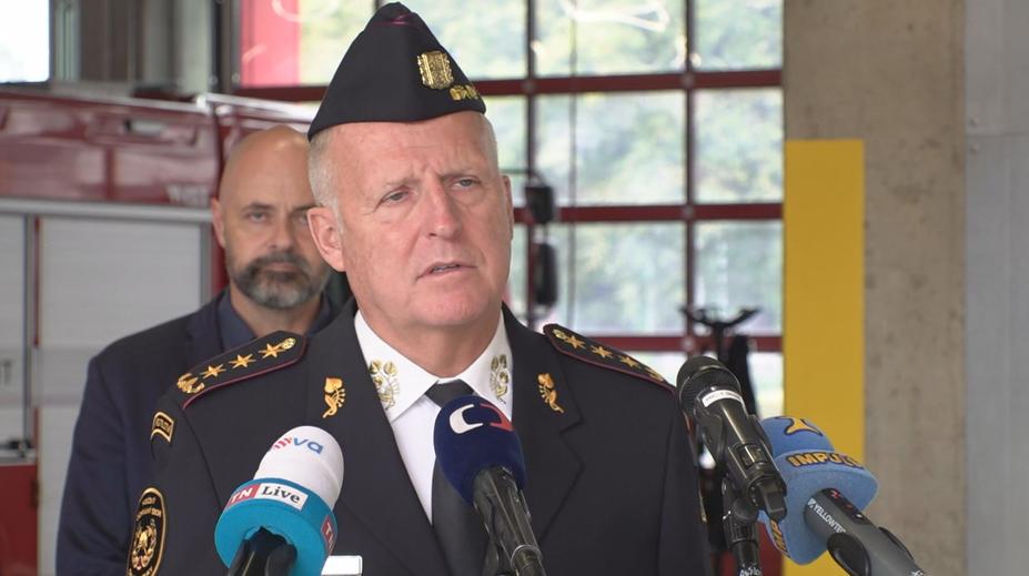 Čeští hasiči se vrátili z Řecka. V Alexandrupoli byl požár největší v Evropě od roku 2000