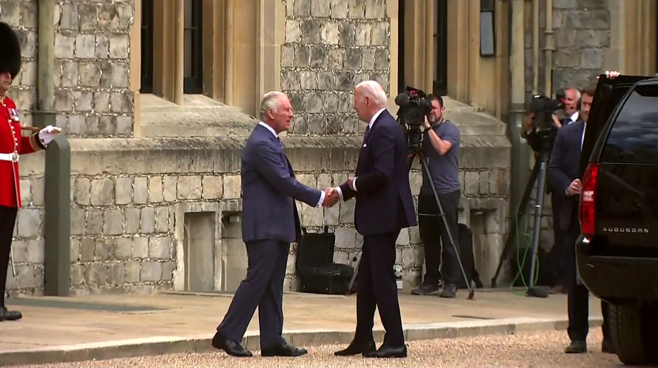 Bidenova návštěva v Británii je demonstrací síly vztahů obou zemí, říká Kovář