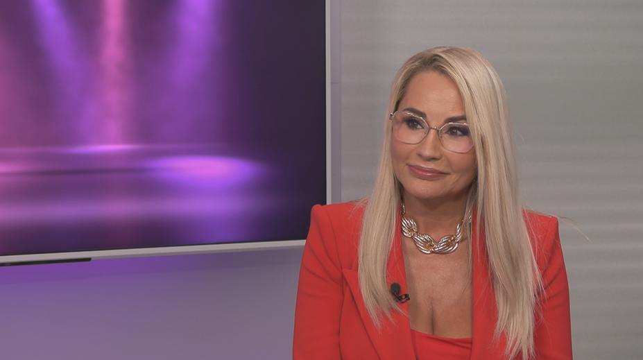 Denně mi píší desetitisíce mužů, tvrdí modelka Lenka Dragounová