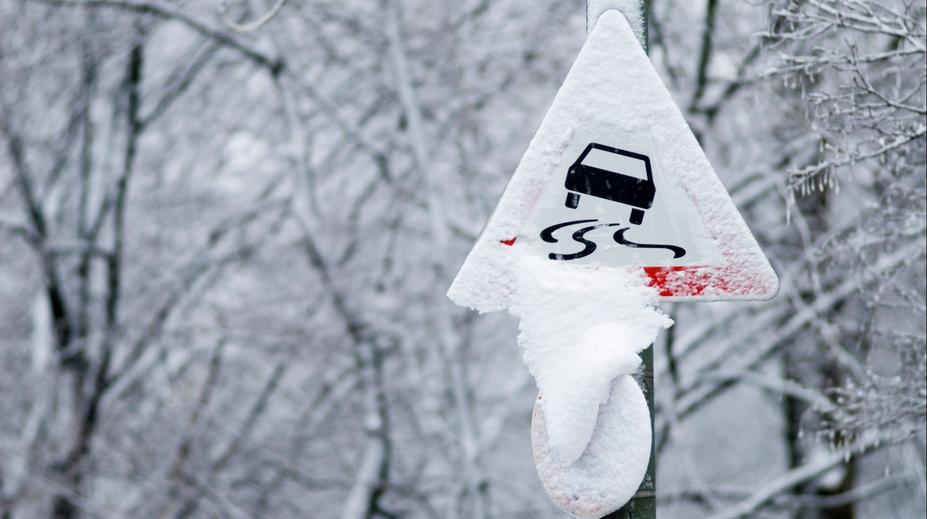 Ledovka znovu potrápí Česko. Meteorologové varují před nehodami