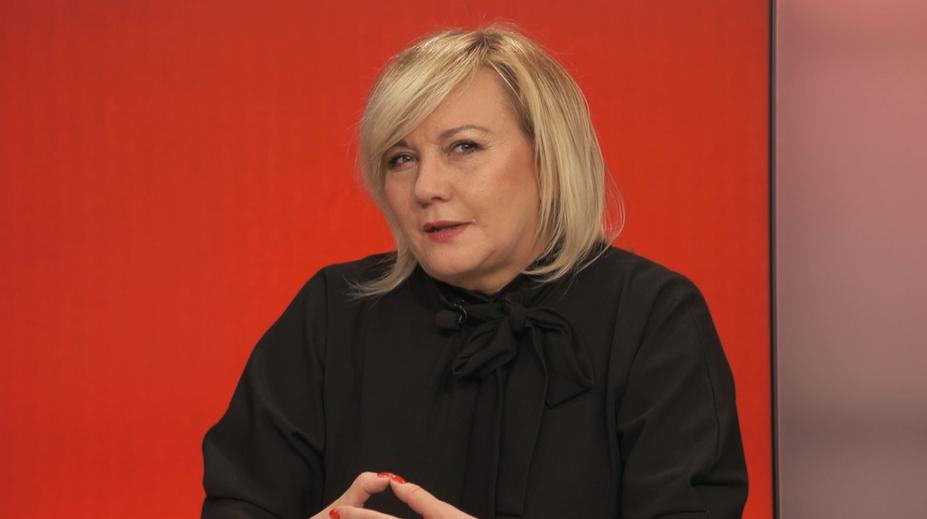 Napřímo s Alenou Schillerovou