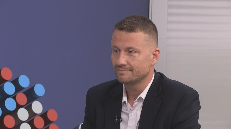 Lidi na trhu práce chybí. Každý pátý zaměstnanec v Česku je z ciziny, říká expert