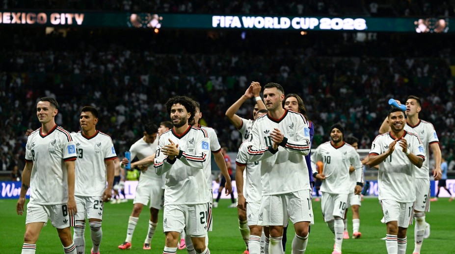Mexiko–Ekvádor ON-LINE: Začátek utkání opožděn. Uspějí domácí opět na Aztéckém stadionu?