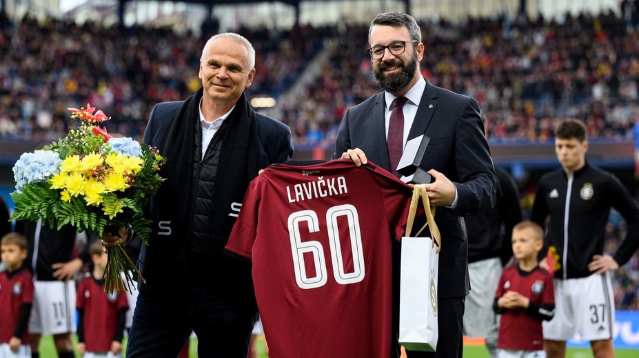 Velká změna ve Spartě. Lavička nahradí ve funkci Jaroslava Hřebíka