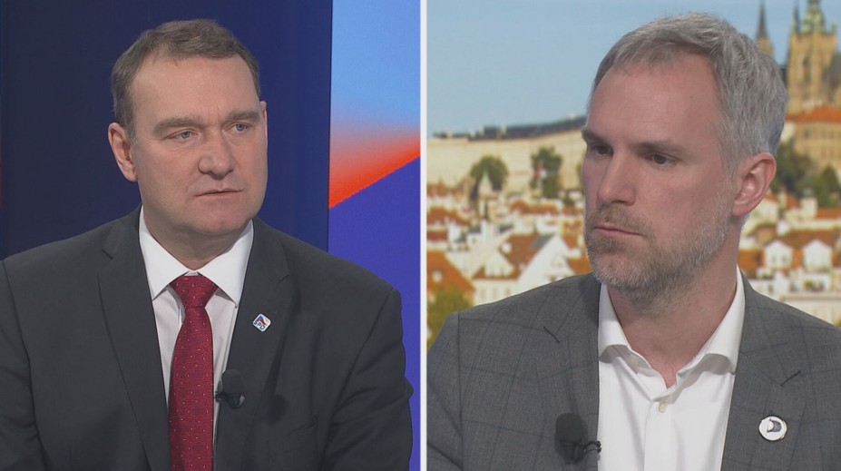 Hřib chce snížit ceny jídla, aby lidé zvládli dražší benzín. Fiala by využil
zásoby