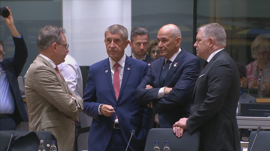 Babiše čeká jednání V4 v Budapešti. Sejde se i s Magyarem