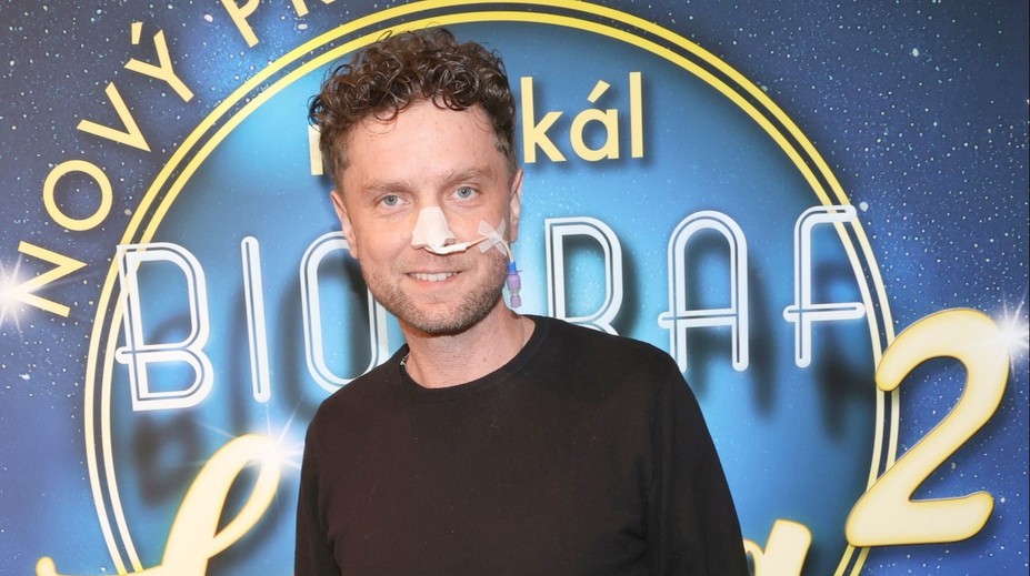Oblíbený český herec přiznal vážnou nemoc. Dvakrát mu prasklo střevo
