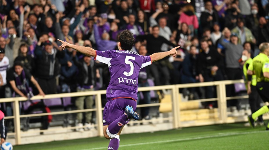 Fiorentina zdolala AS Řím a dotlačila se na svého soupeře v boji o Evropskou ligu