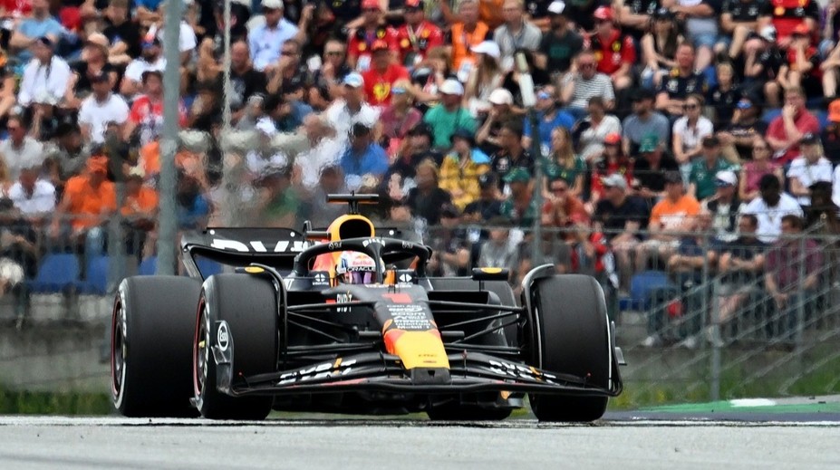 Rekordní čtvrtá výhra. Velkou cenu Rakouska opanoval Verstappen