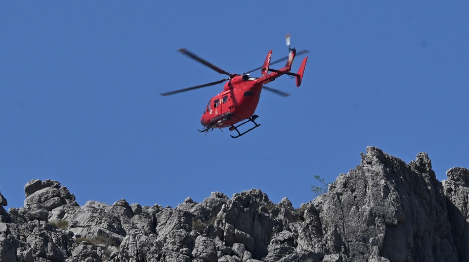 V Řecku zemřel 60letý Čech. Nepřežil pád ze skály