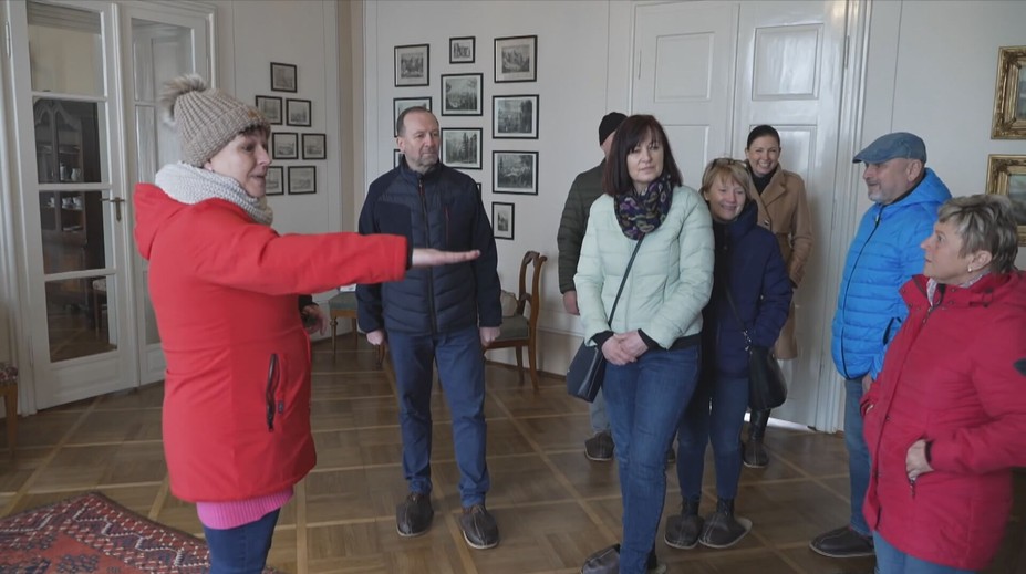 Do Česka putuje stále více turistů. Letos už se jich u nás ubytovalo několik milionů