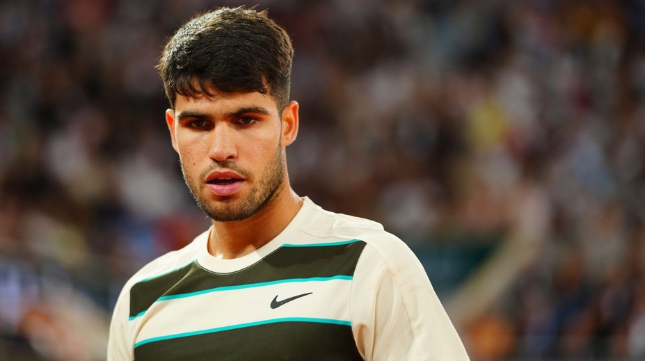 Alcaraz přišel o obhajobu. French Open bude bez španělské hvězdy