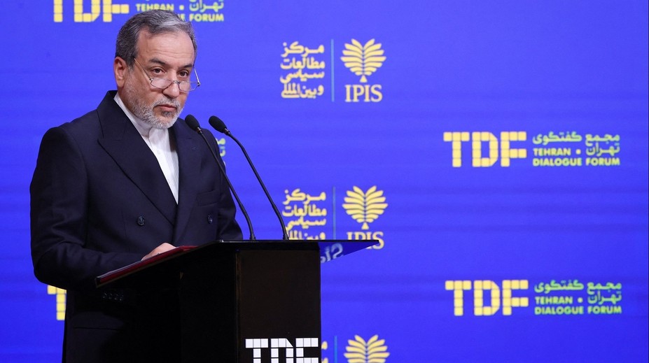 Írán chce jednat o míru. Schůzka se může konat v Pákistánu