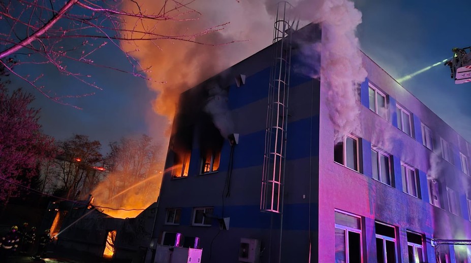 Útok v Pardubicích je závažný, hodnotí expert na extremismus. Připomněl minulost