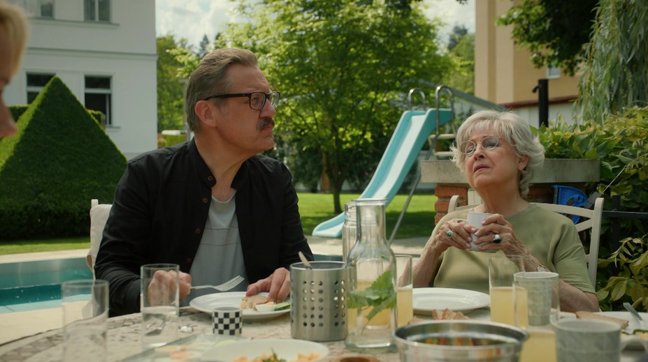 Oneplay představil nový seriál. Objeví se v něm David Matásek a Ondřej Sokol