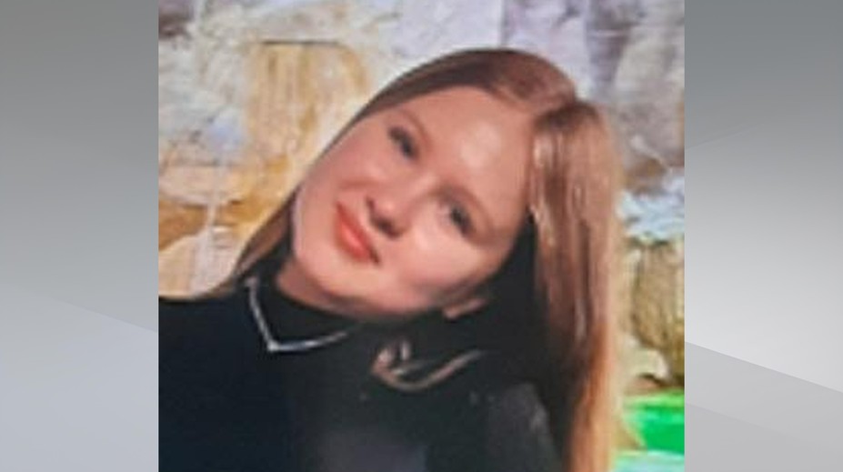 Policie naléhavě pátrá po 13leté dívce. Vzkázala matce, že už se domů nevrátí