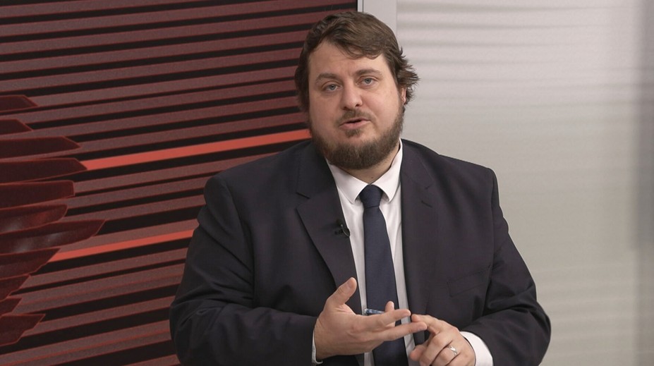 Šmída: Při chůzi pozpátku ve Sněmovně jsem zakopl. Ukázali jsme, že couváme na Východ
