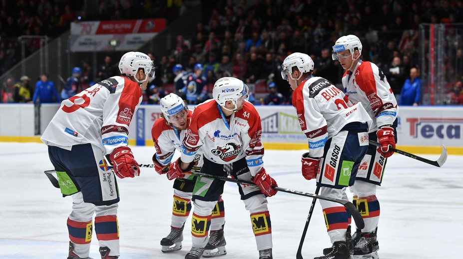 Uzavřít extraligu? Hráči řekli jasné ne! Pro byli nejvíc v Pardubicích