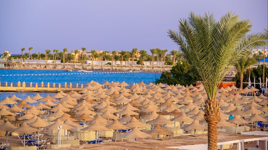 Šok na dovolené v Egyptě. S turisty bylo v hotelu přes 150 teroristů