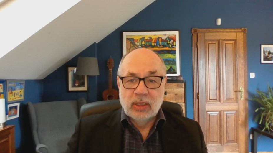 Koalice chce omezit prezidenta ve jmenování diplomatů. Hrozí nám ponížení, říká politolog