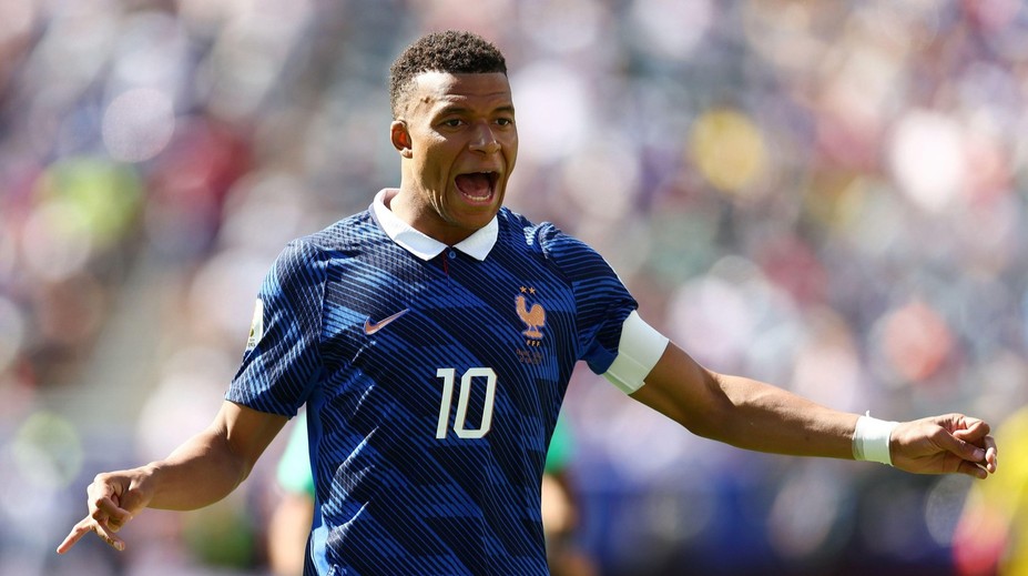 MS 2026 ON-LINE: Francie slaví první výhru, dvakrát se trefil Mbappé
