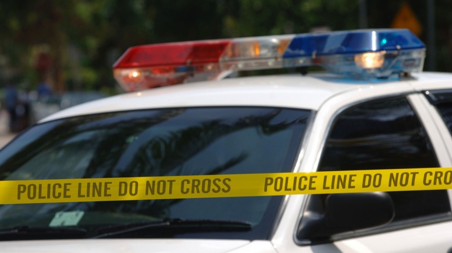 Thảm kịch gia đình: Cha đi công tác, mẹ bắn chết con rồi tự sát