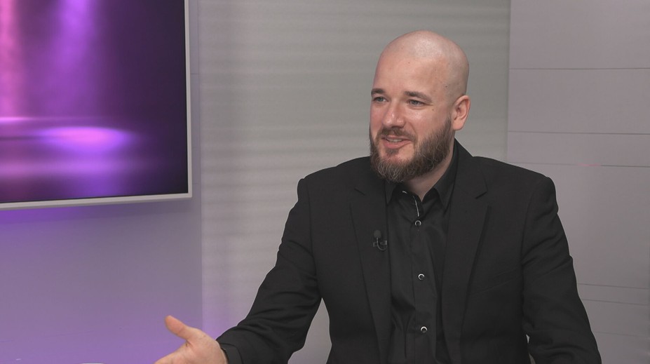 Mladý influencer radí, jak dělat Televizní noviny: Víc bych to rozsekal
