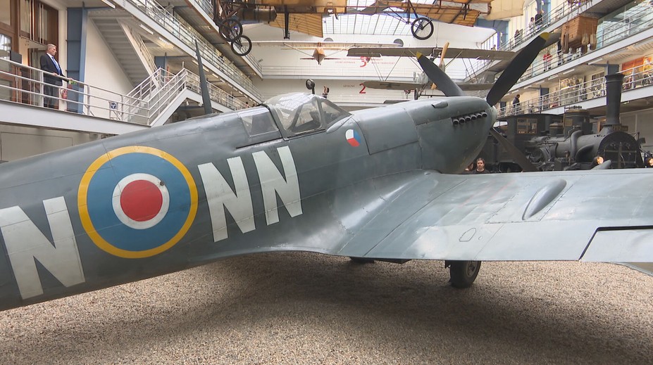Český podnikatel koupil legendární stíhačku. Létali v ní českoslovenští piloti