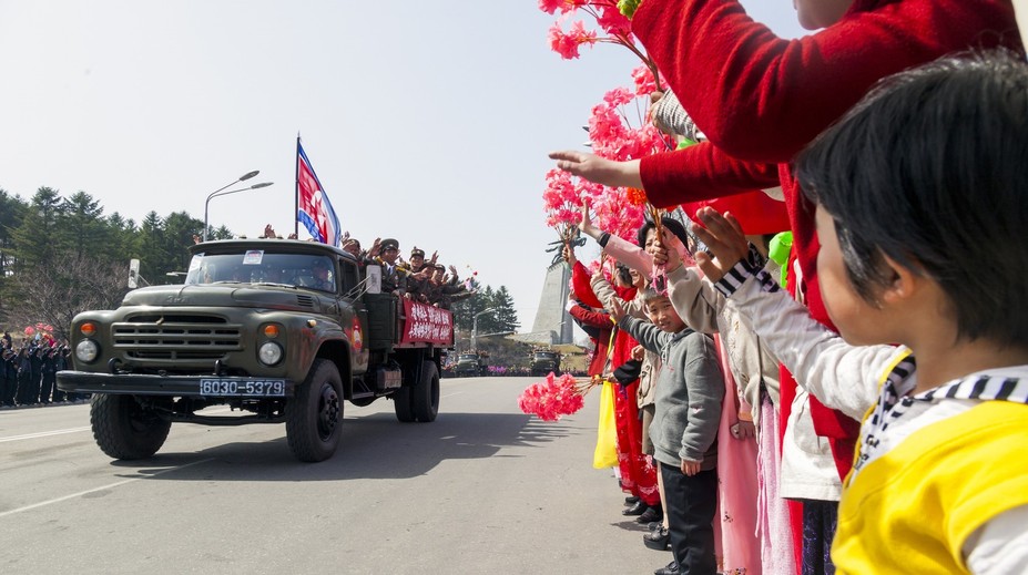 Severní Korea pošle Rusku 30 000 vojáků. Hrozba pro všechny, říká Zelenskyj