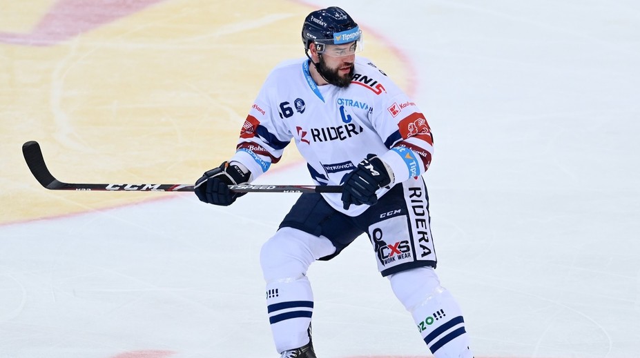 Roky strávil v NHL, do Vítkovic přišel jako kapitán, nyní Polák končí kariéru