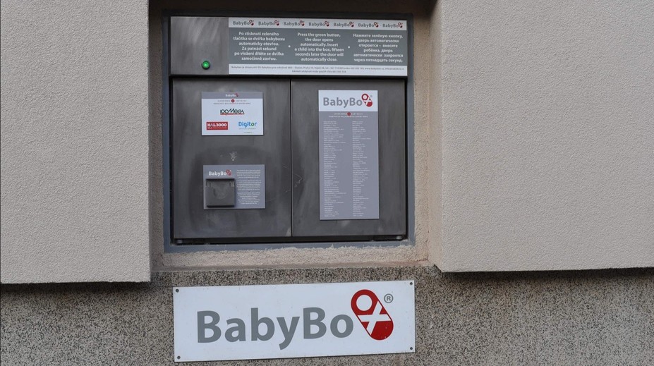 V pražském babyboxu našli miminko. V dopisu rodiče vysvětlili, proč ho tam nechali