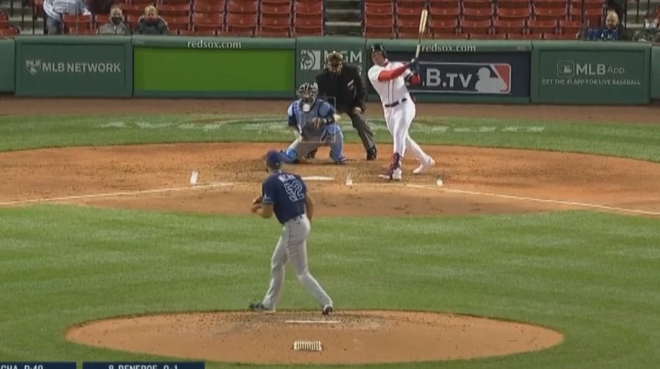 VIDEO: Baseballista si zahrál na Spidermana! Lapil nechytatelný míč