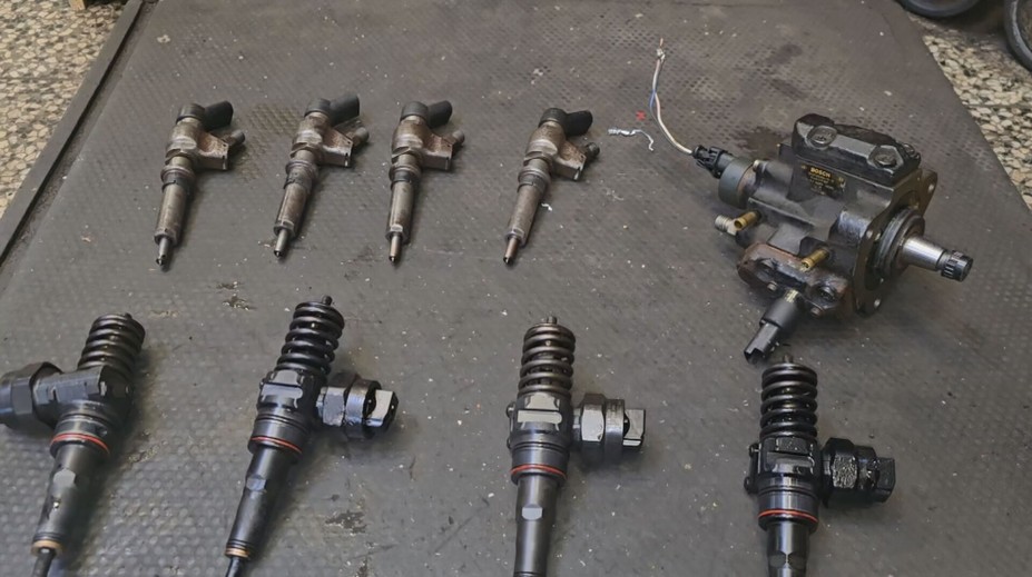 Kriminalisté odhalili rozsáhlé krádeže autodílů. Na svědomí je má mít gang z Jihlavy