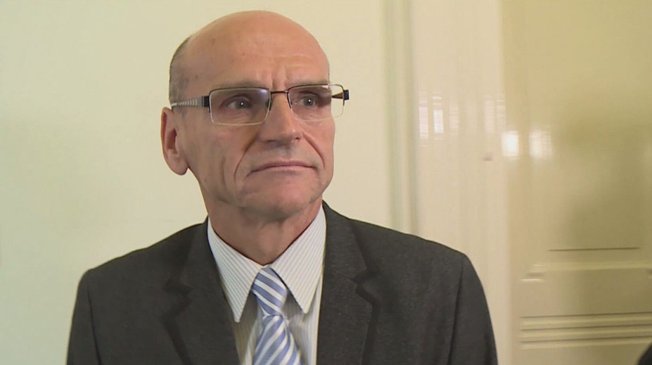 Soud uznal vinným soudce Elischera. Měl ovlivňovat procesy v drogových kauzách