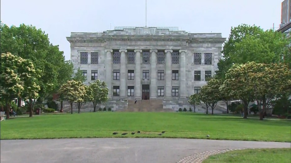 Skandál na Harvardu. Škola měla prodávat těla z márnice na černém trhu