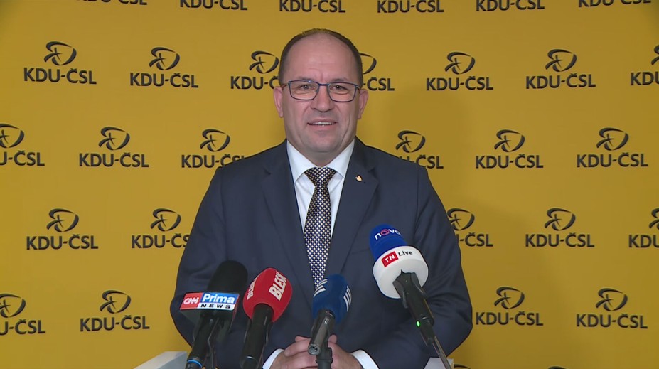 Jurečka končí. Novým předsedou lidovců se stal Marek Výborný