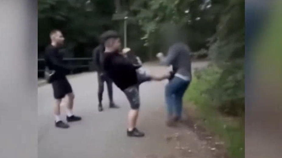 Nhóm thiếu niên tấn công một người đàn ông ở Modřanská rokle